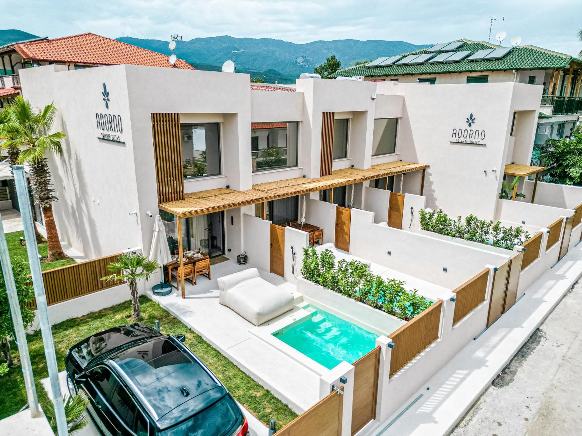 Adorno Private Only Adults & Kids 12 *