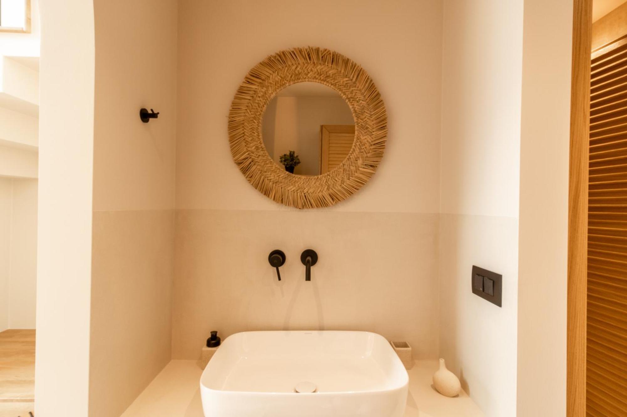 Adorno Private Only Adults & Kids 12 Villa