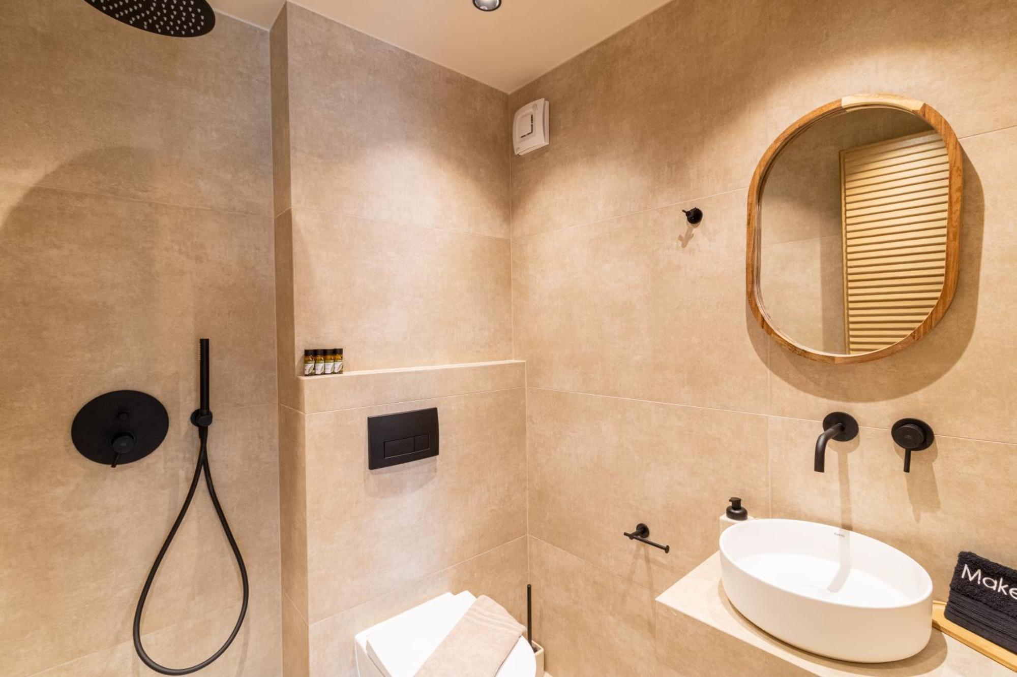 Adorno Private Only Adults & Kids 12 Villa *